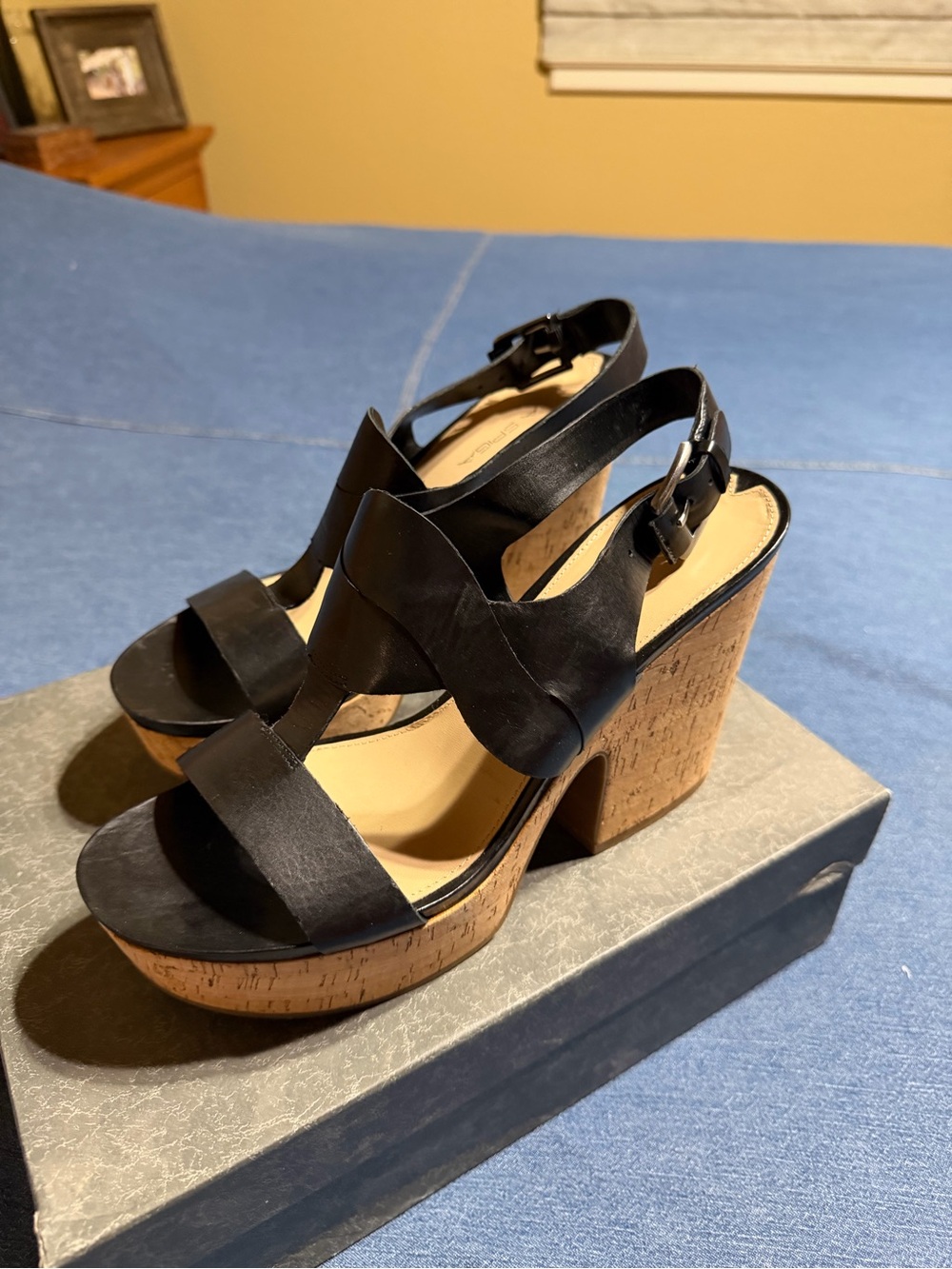 Via Spiga Black Leather Wedge Sandals